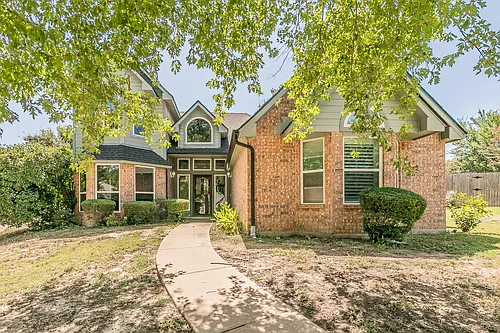 2 Edgemere Ct Photo 1