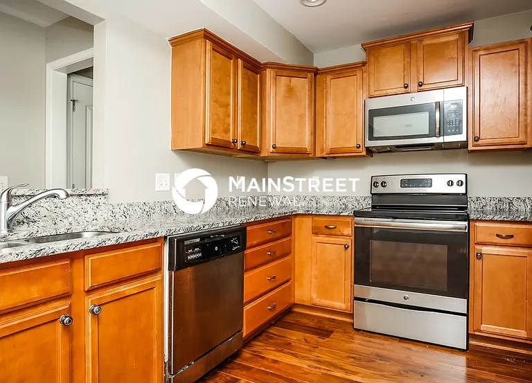 1313 Sunray Dr — Photo 6