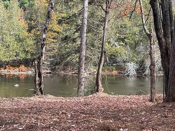 3rd image of ON RIVER RD #9