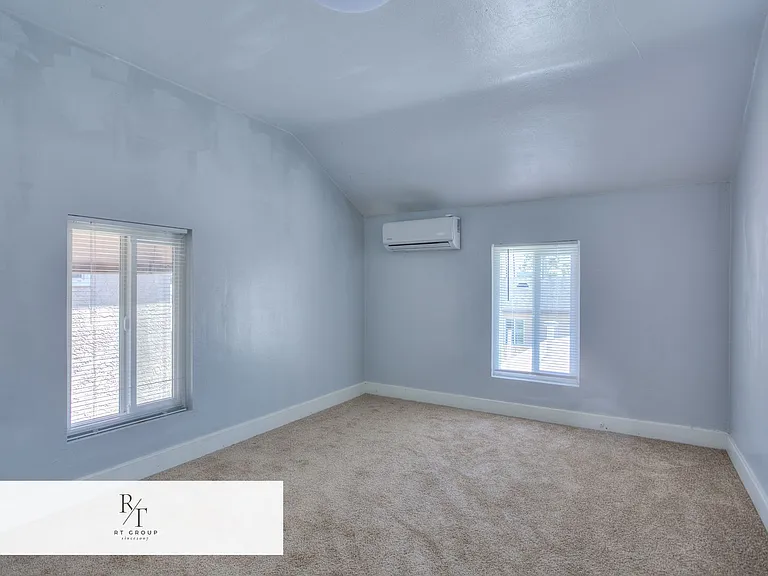 3045 Charlotte Ave — Photo 27