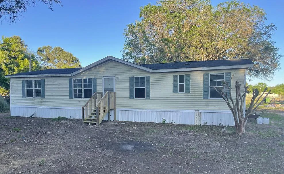 3 bed, 1680 sqft, $950 — Photo 1