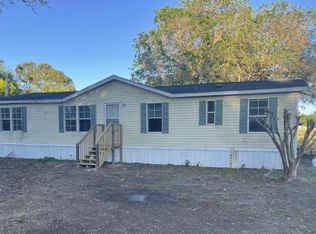 1064 Cassie Lynn Dr, Manning, SC 29102