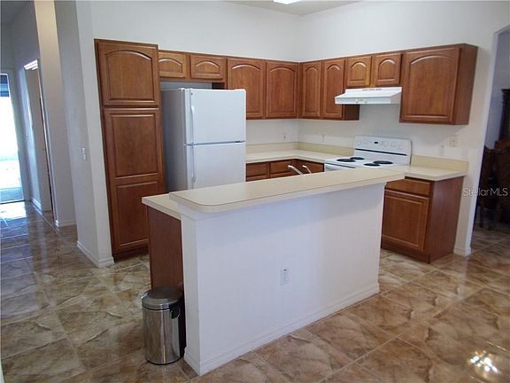 2nd image of 55 Cordona Dr