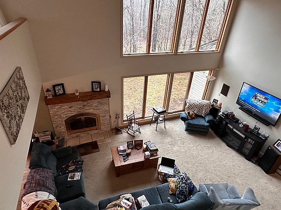 5th image of 1591 Southbridge Rd