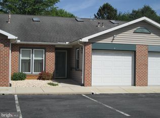 35 Abbey Ct, Carlisle, PA 17015