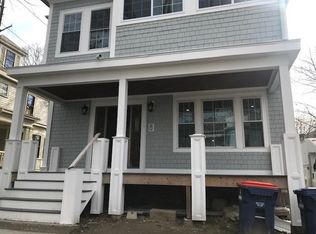 14 Rotch St #1, New Bedford, MA 02740