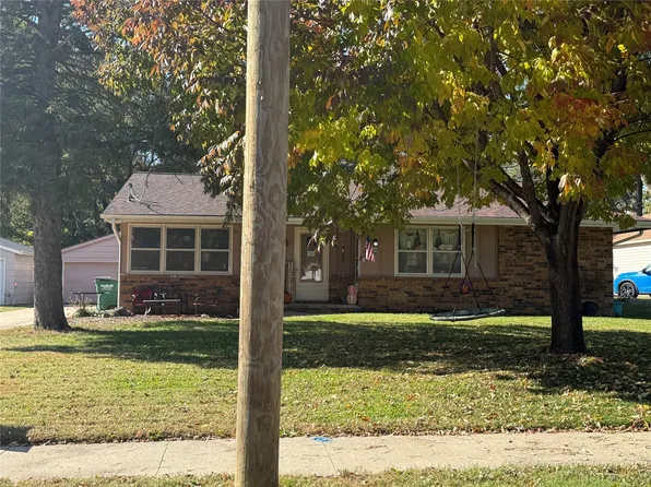 1590-1592 NW 80th St, Clive, IA 50325