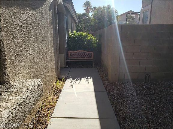 5th image of 2609 Country Mile Dr