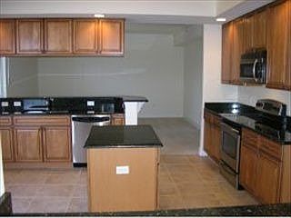 2nd image of 3205 S Washington Ave 303b #303