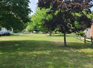 4655 Henry St, Norton Shores, MI 49441