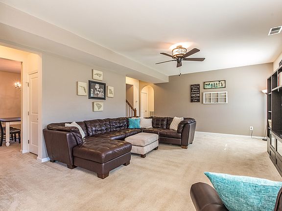 5th image of 1051 Wedgewood Ln