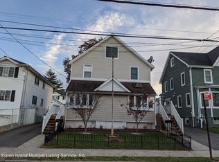 5372 Arthur Kill Rd, Staten Island, NY 10307