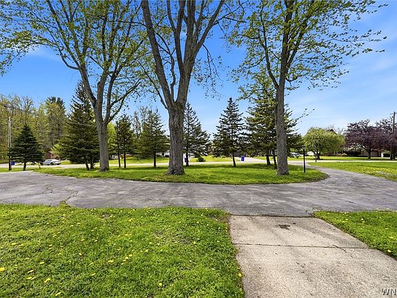 3rd image of 5239 Fairgrounds Rd