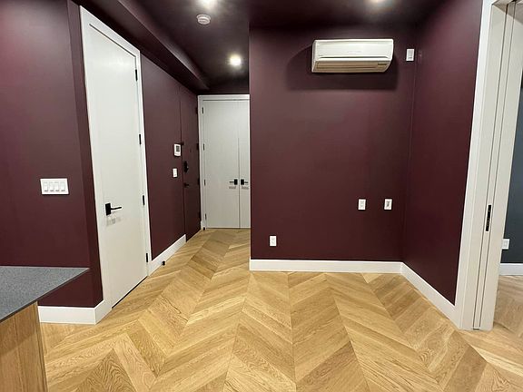 4th image of 223 W 20th St APT 2B
