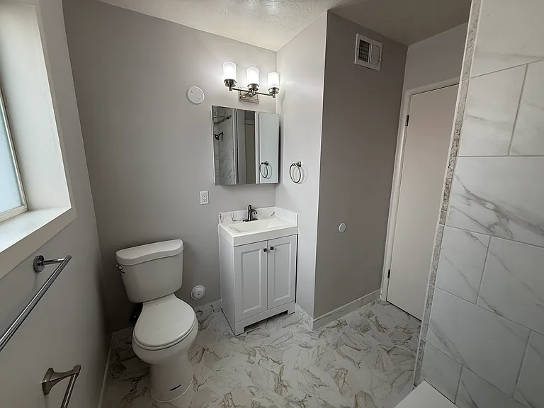 530 E Center St #2 — Photo 10