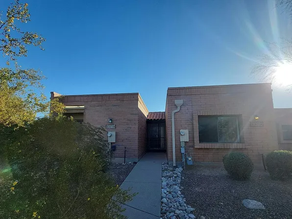 8738 N Little Oak Ln, Tucson, AZ 85704