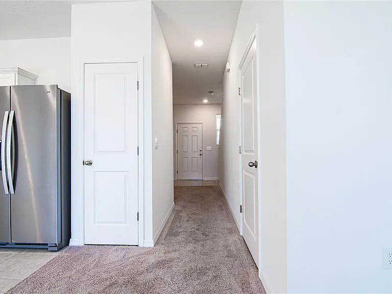 205 Mandovi St — Photo 16