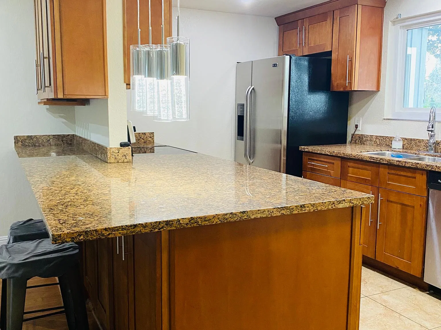 1081 Reed Avenue — Photo 4