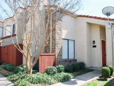 4242 N Capistrano Dr APT 121, Dallas, TX, 75287