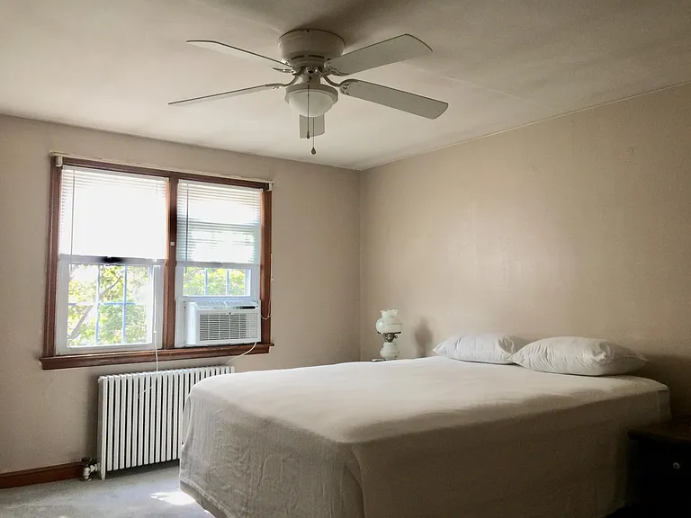 Bedroom #1