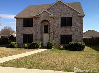 711 Harvest Glen Dr, Cedar Hill, TX 75104