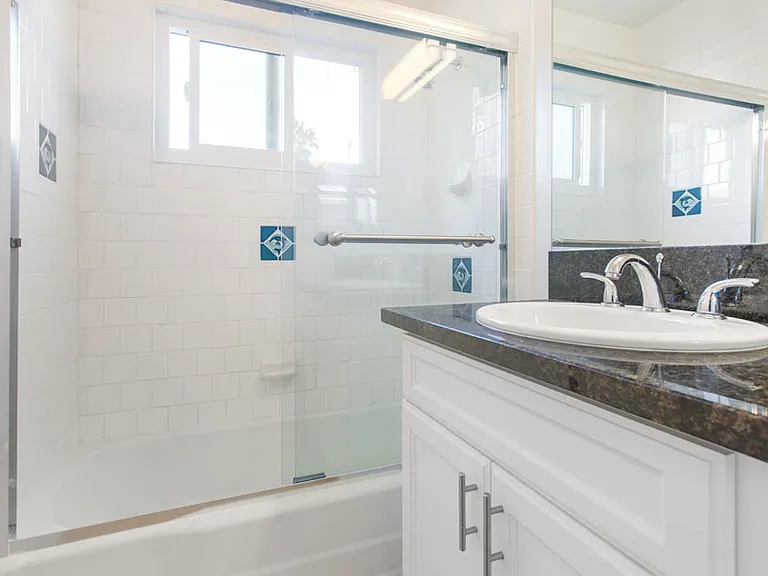 974 Haverford Ave #19 — Photo 12