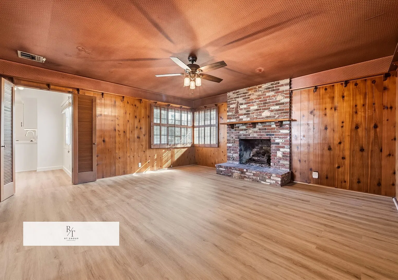 Charming 3-Bedroom Single-Story Home in Desirable Arcadia ! — Photo 4