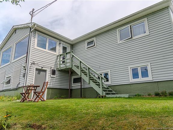 3rd image of 376 Kennebecasis River Rd