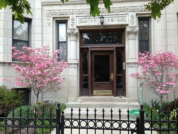 3rd image of 1712 W Wilson Ave APT 2W