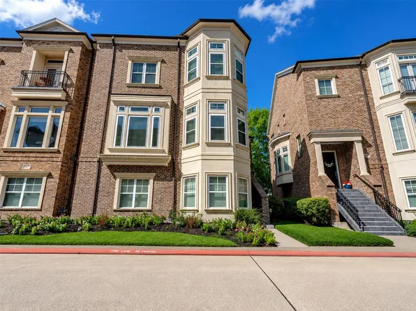 4611 Regent Manor Dr, Kingwood, TX 77345