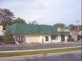 501 S York St, Elmhurst, IL 60126