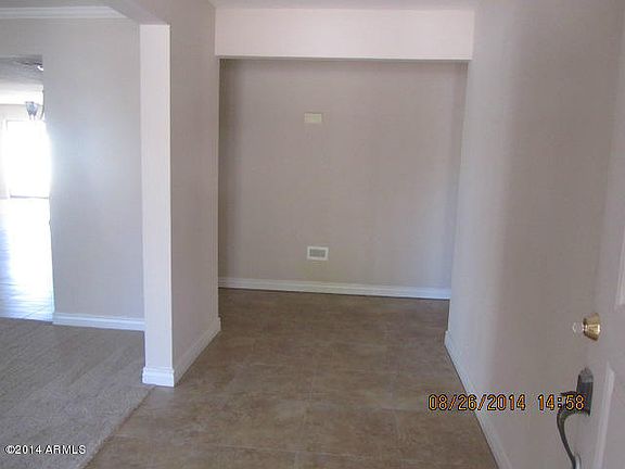3rd image of 1841 E Hermosa Dr