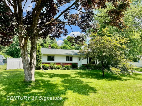 4840 Clunie St, Saginaw, MI 48638