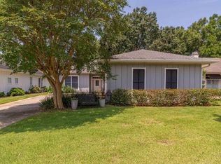 105 Oak Bend Ct, Fairhope, AL 36532