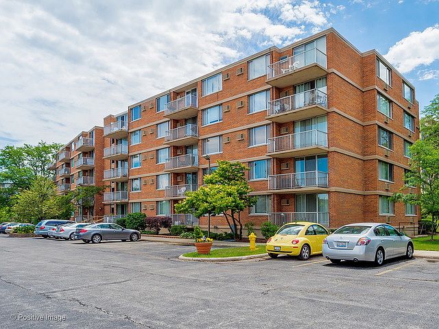 1st image of 2200 S Stewart Ave APT 5F