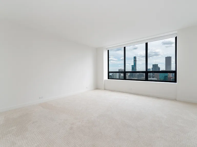 180 E Pearson St #4706 — Photo 13