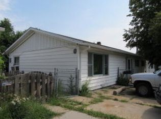 1306 Mayper Dr, Carter Lake, IA 51510