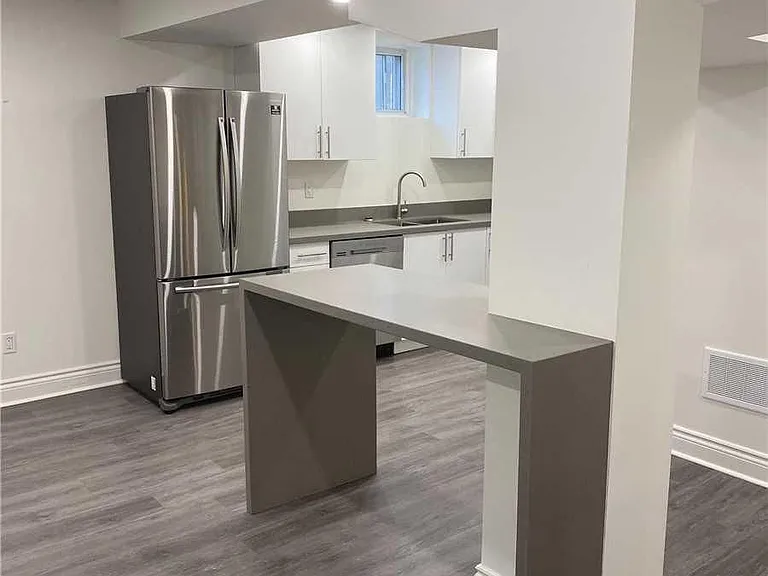 46 Tewsley Pl #LOWER LEVEL — Photo 7