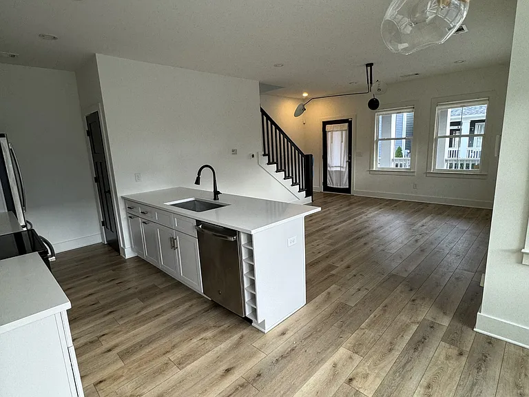 509 Rosedale Ave #K — Photo 74