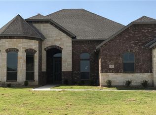 412 Green Ct, Nevada, TX 75173