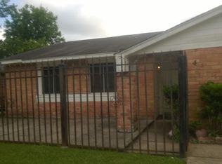 4857 E Ridge Creek Dr, Houston, TX 77053