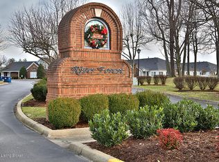 6205 River Forest Dr, Louisville, KY 40258