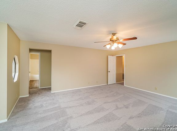 4th image of 10215 Silverbrook Pl