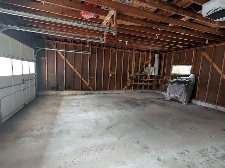 8731 Haggerty Ln — Photo 18