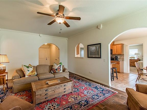 5th image of 4178 W Mahogany Dr