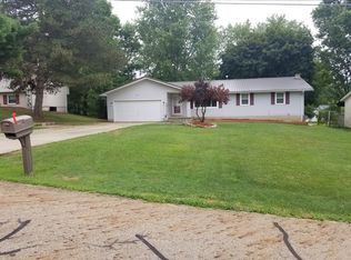 1729 Sunrise Dr, Mansfield, OH 44906