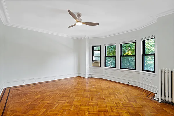 Rented by Daniel Gale Sotheby's International Realty | media 19