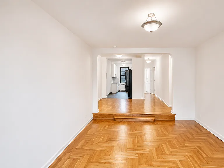 700 Fort Washington Ave #5B — Photo 4