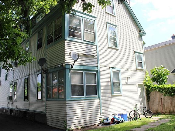 5th image of 625 Atlantic Ave #27