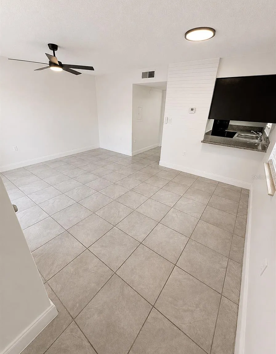1 bed, 1.0 bath, 629 sqft, $1,099 — Photo 3